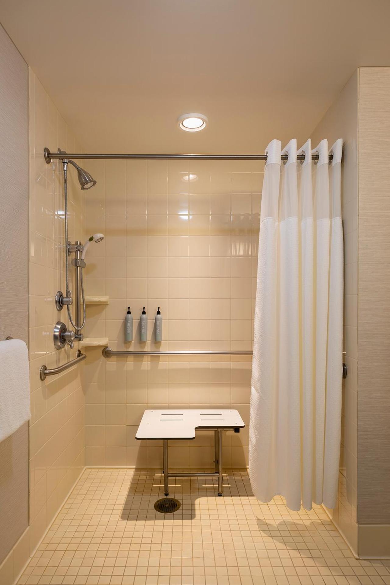 Hotel Courtyard By Marriott Madison West / Middleton Zewnętrze zdjęcie
