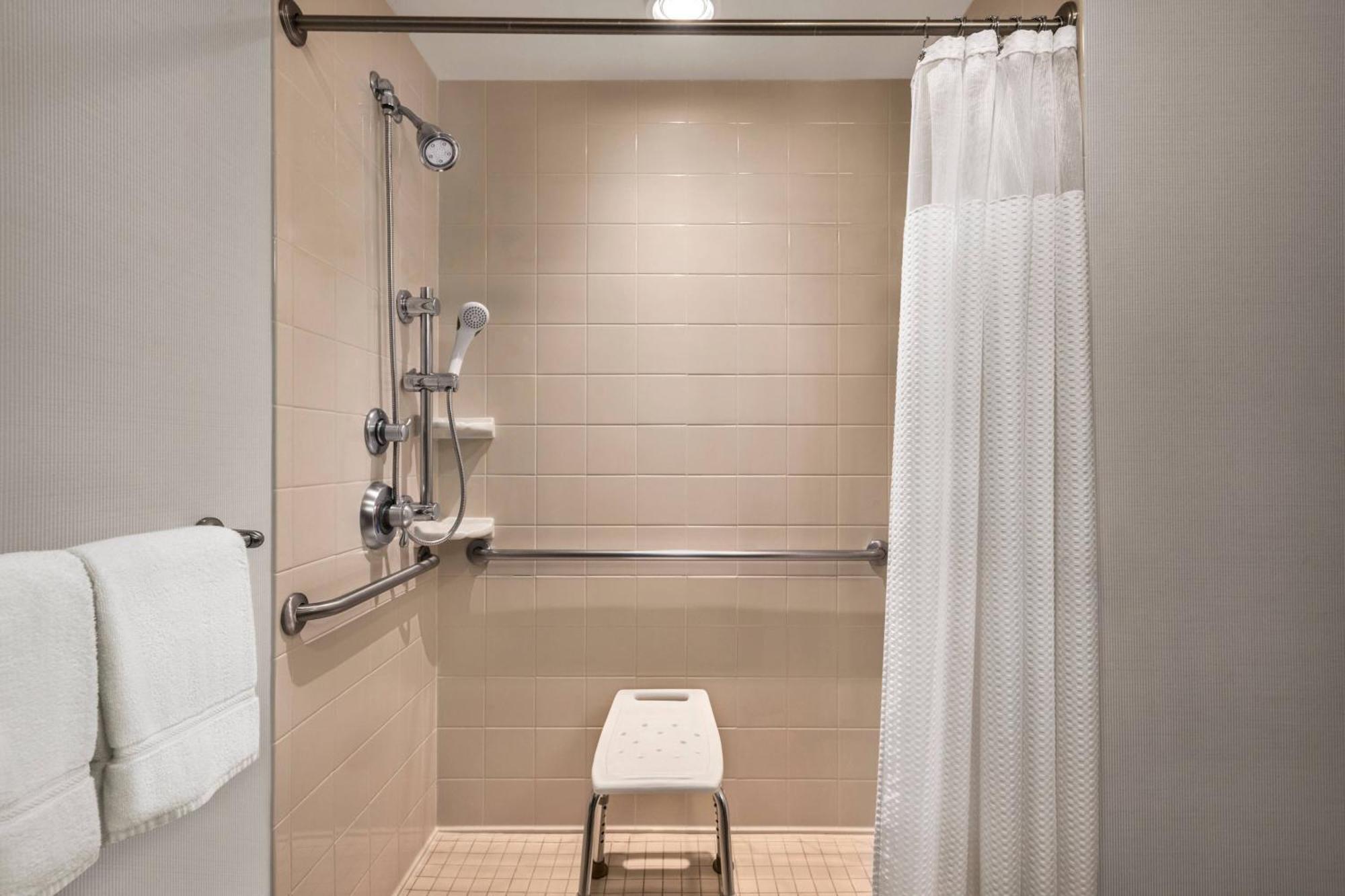 Hotel Courtyard By Marriott Madison West / Middleton Zewnętrze zdjęcie